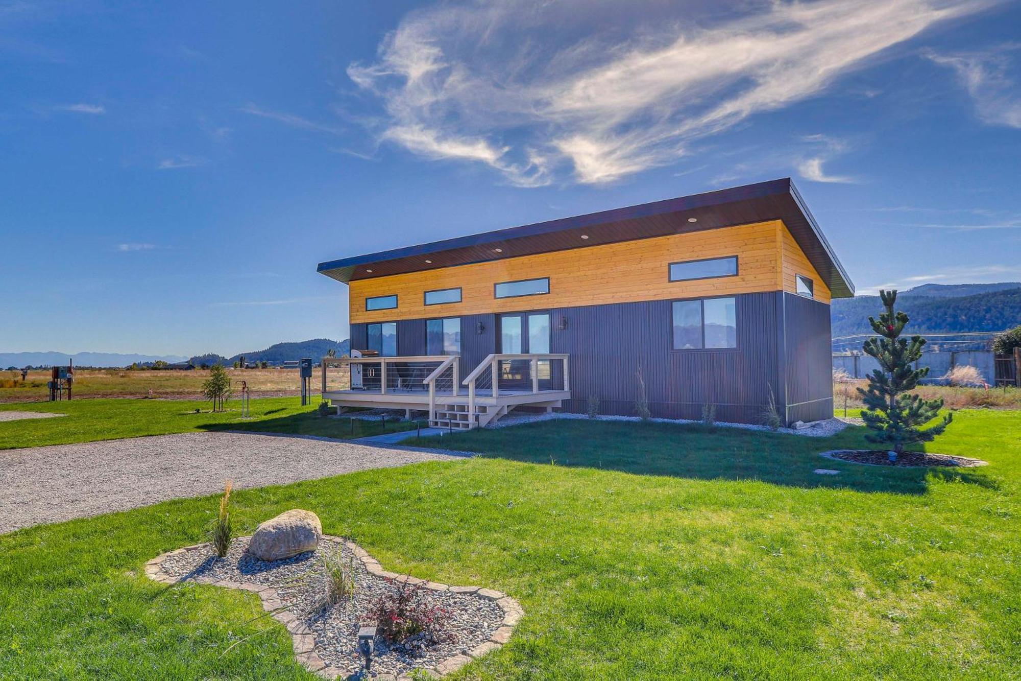 Tiny Home Cabin With Mtn View Near Flathead Lake! Kalispell Exterior photo