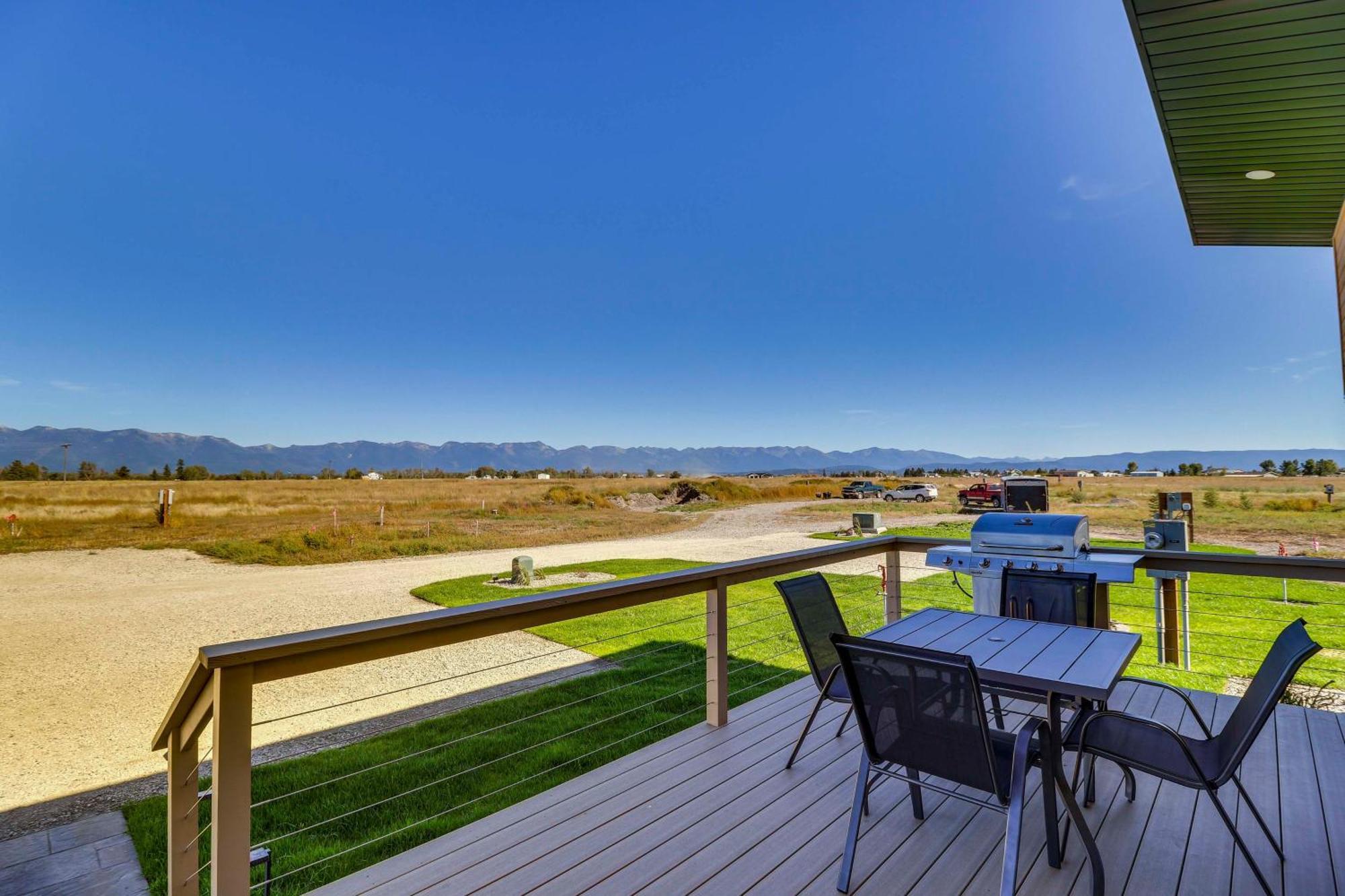 Tiny Home Cabin With Mtn View Near Flathead Lake! Kalispell Exterior photo